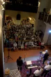 Zaplněný kostel při koncertu Hradišťanu